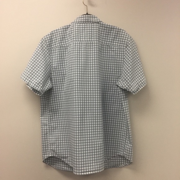 Columbia Men’s Button up Shirt - Picture 4 of 5